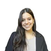 Licenciada en Psicología, cursando un Máster en Atención Integral a Personas con Discapacidad Intelectual.